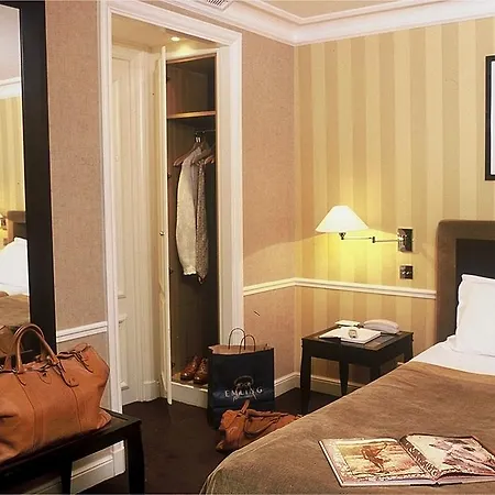 维克多利尔剧院酒店 酒店 4*