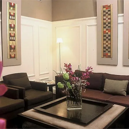 维克多利尔剧院酒店 酒店 4*