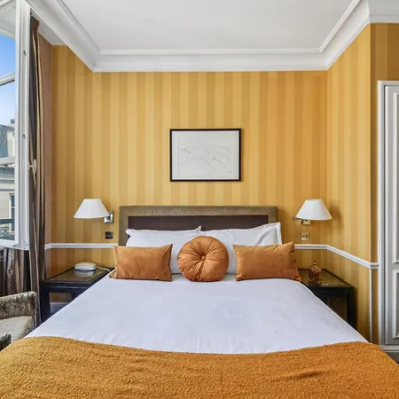 维克多利尔剧院酒店 酒店