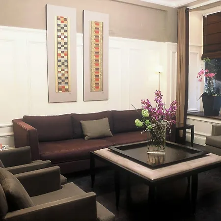 维克多利尔剧院酒店 4* 巴黎