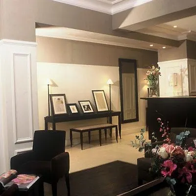 维克多利尔剧院酒店 酒店