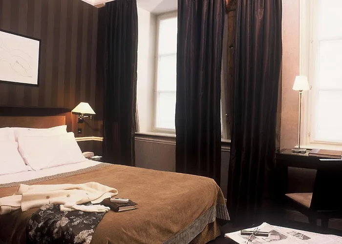 Szálloda Victoires Opera 4*
